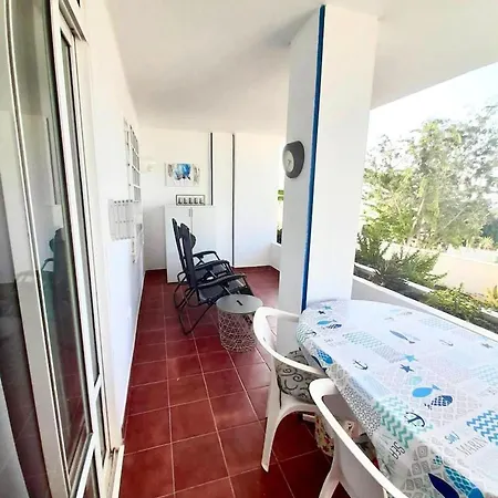 Lory-puerto Del Carmen Tías