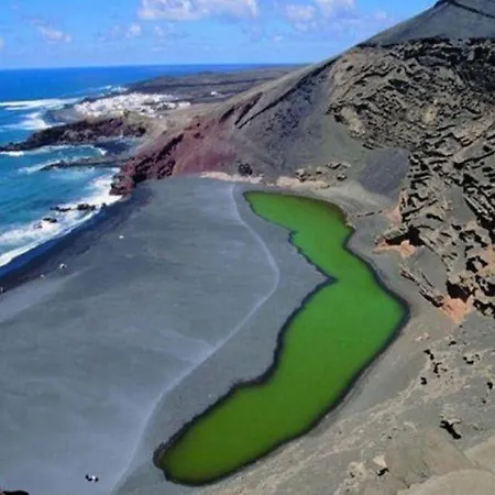Lory-puerto Del Carmen Tías