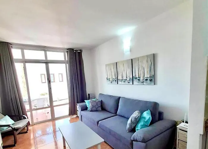 Lory-puerto Del Carmen Tías